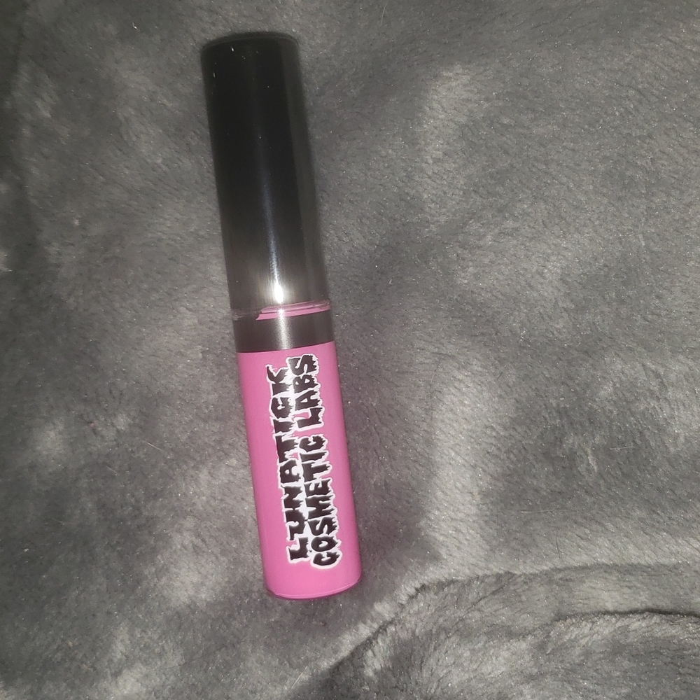 Lunatick Cosmetic Labs Lip Vinyl in Pout Off
